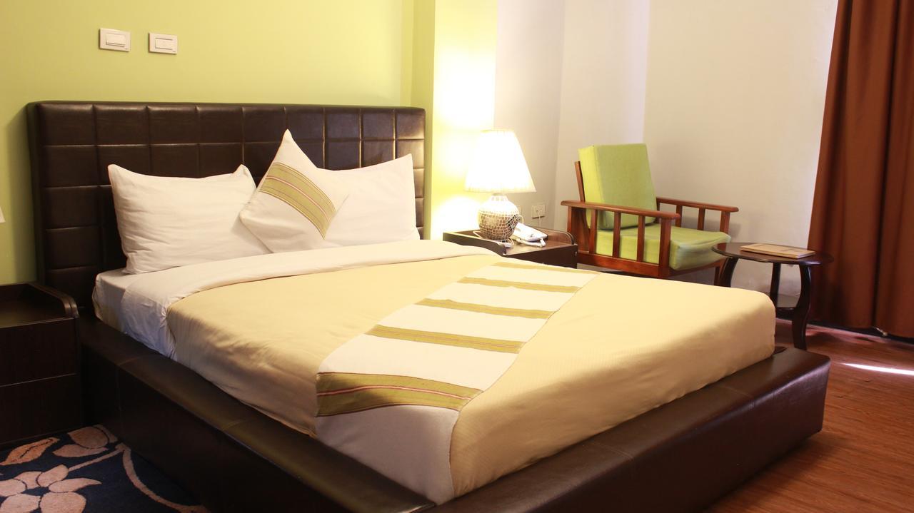 Hotel Lobelia Addis Ababa Exterior photo